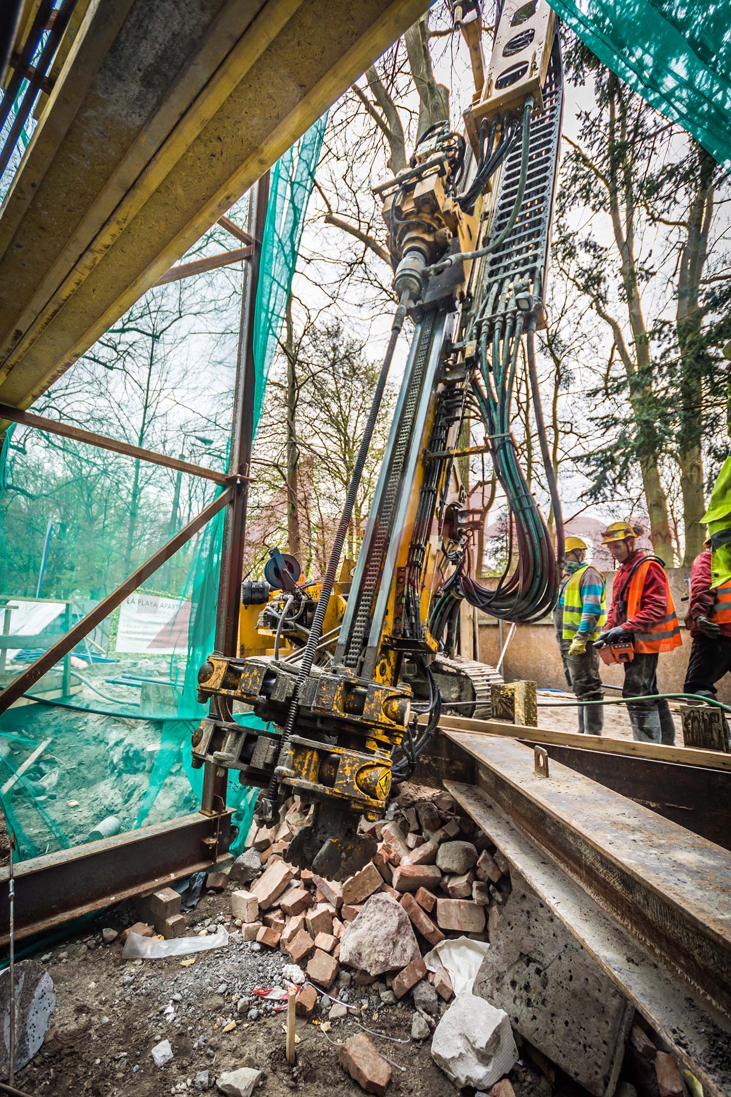 Construction site using SupAnchor self drilling anchor system