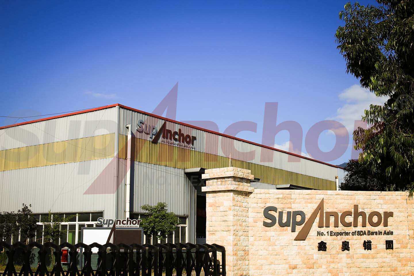 Construction site using SupAnchor self drilling anchor system