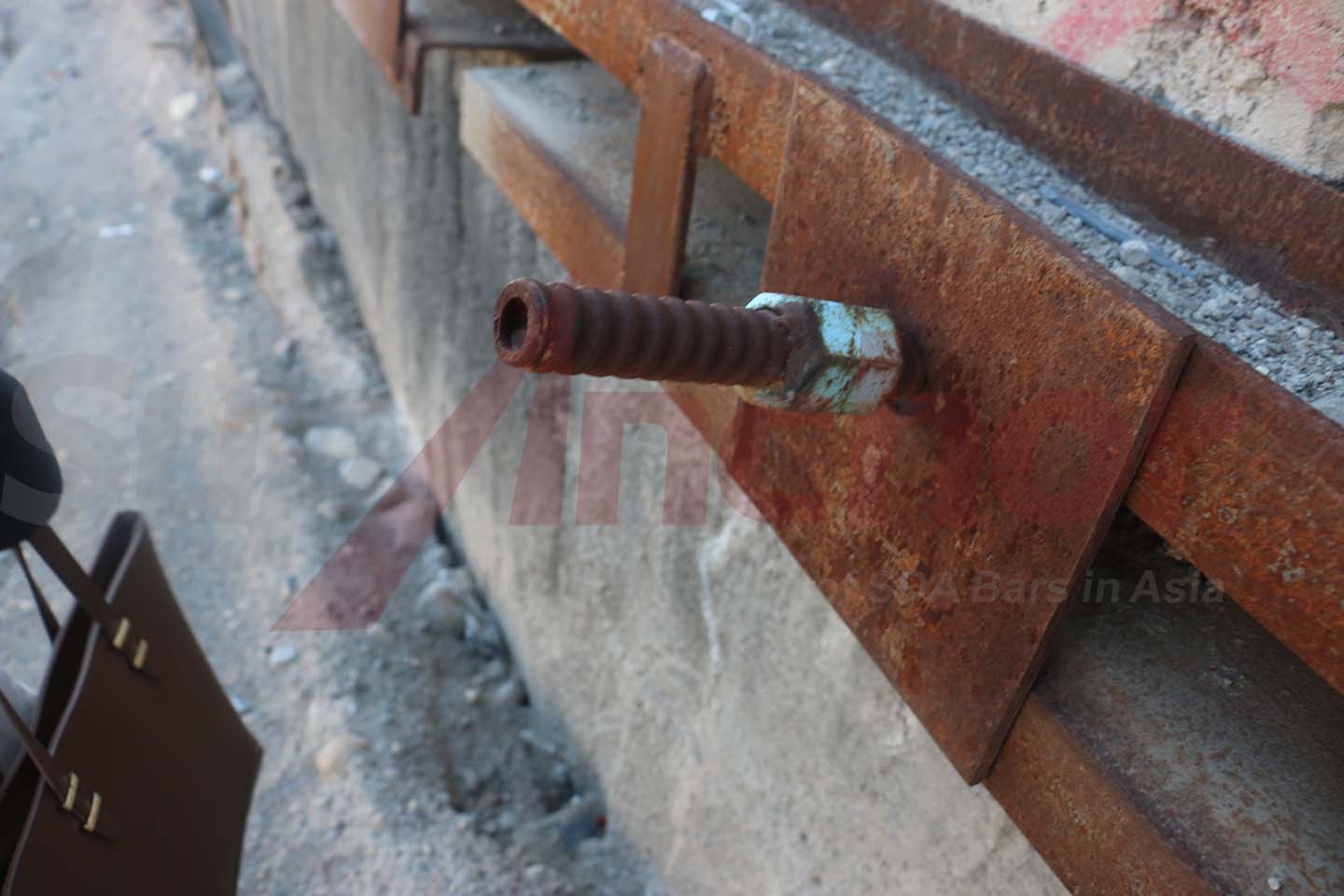 Construction site using SupAnchor self drilling anchor system