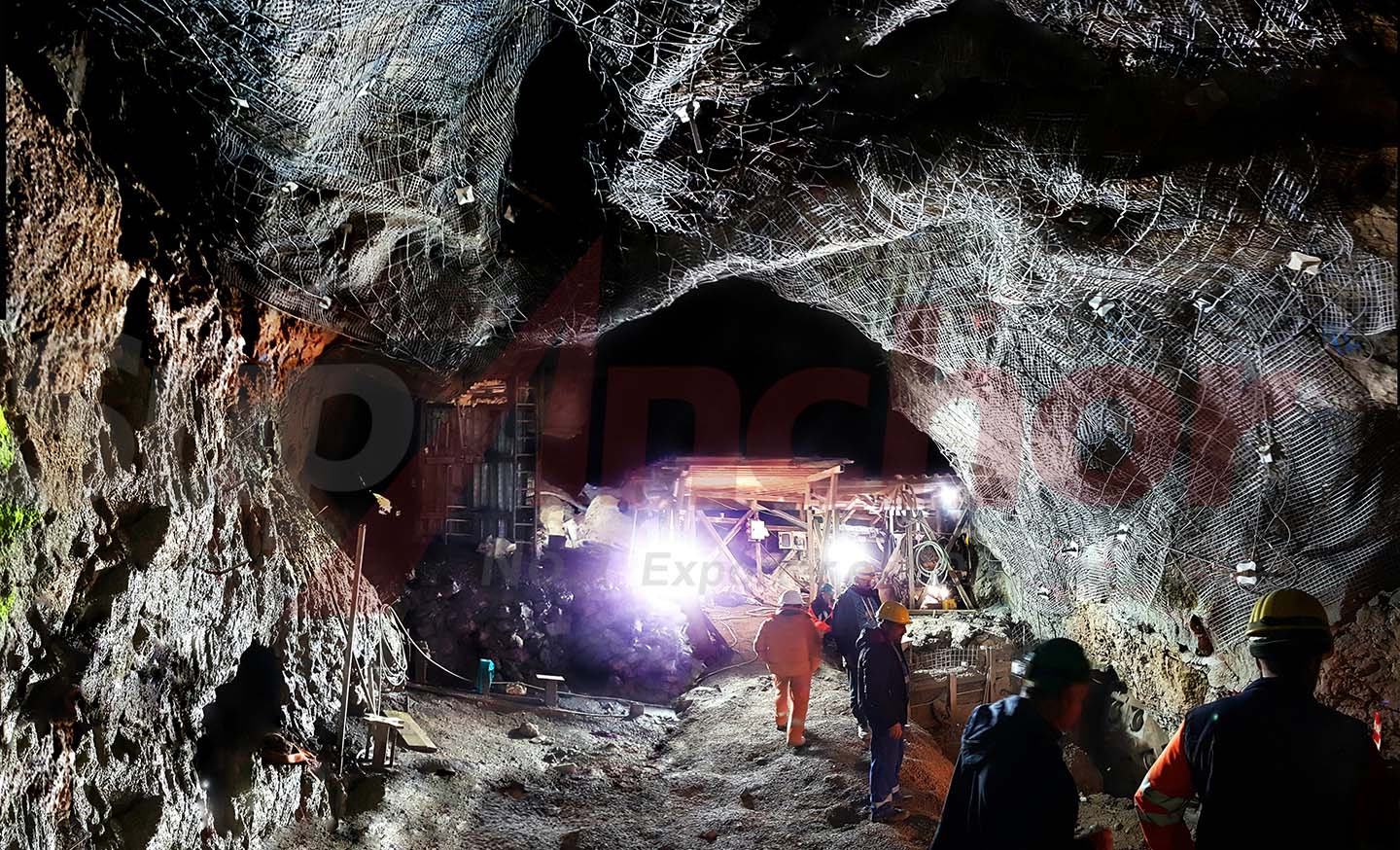 Construction site using SupAnchor self drilling anchor system