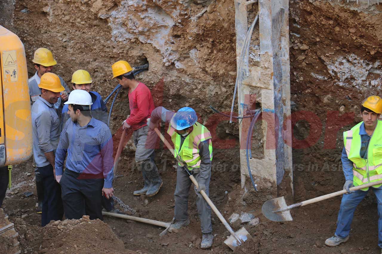 Construction site using SupAnchor self drilling anchor system