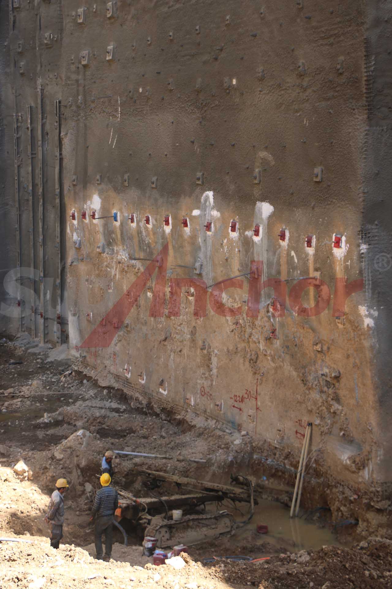 Construction site using SupAnchor self drilling anchor system