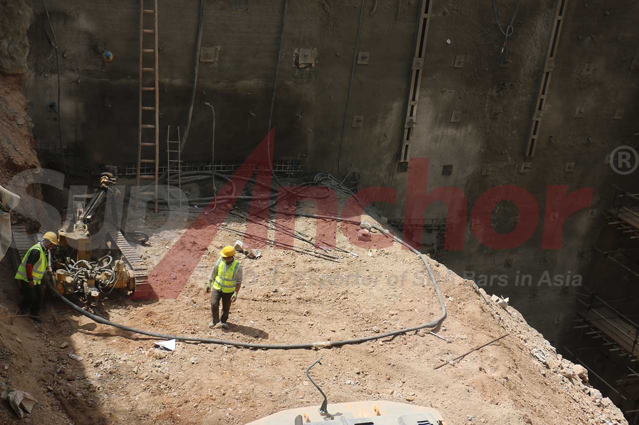 Construction site using SupAnchor self drilling anchor system