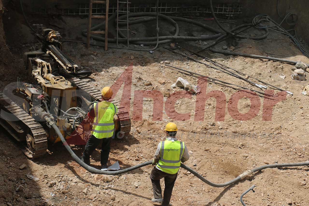Construction site using SupAnchor self drilling anchor system