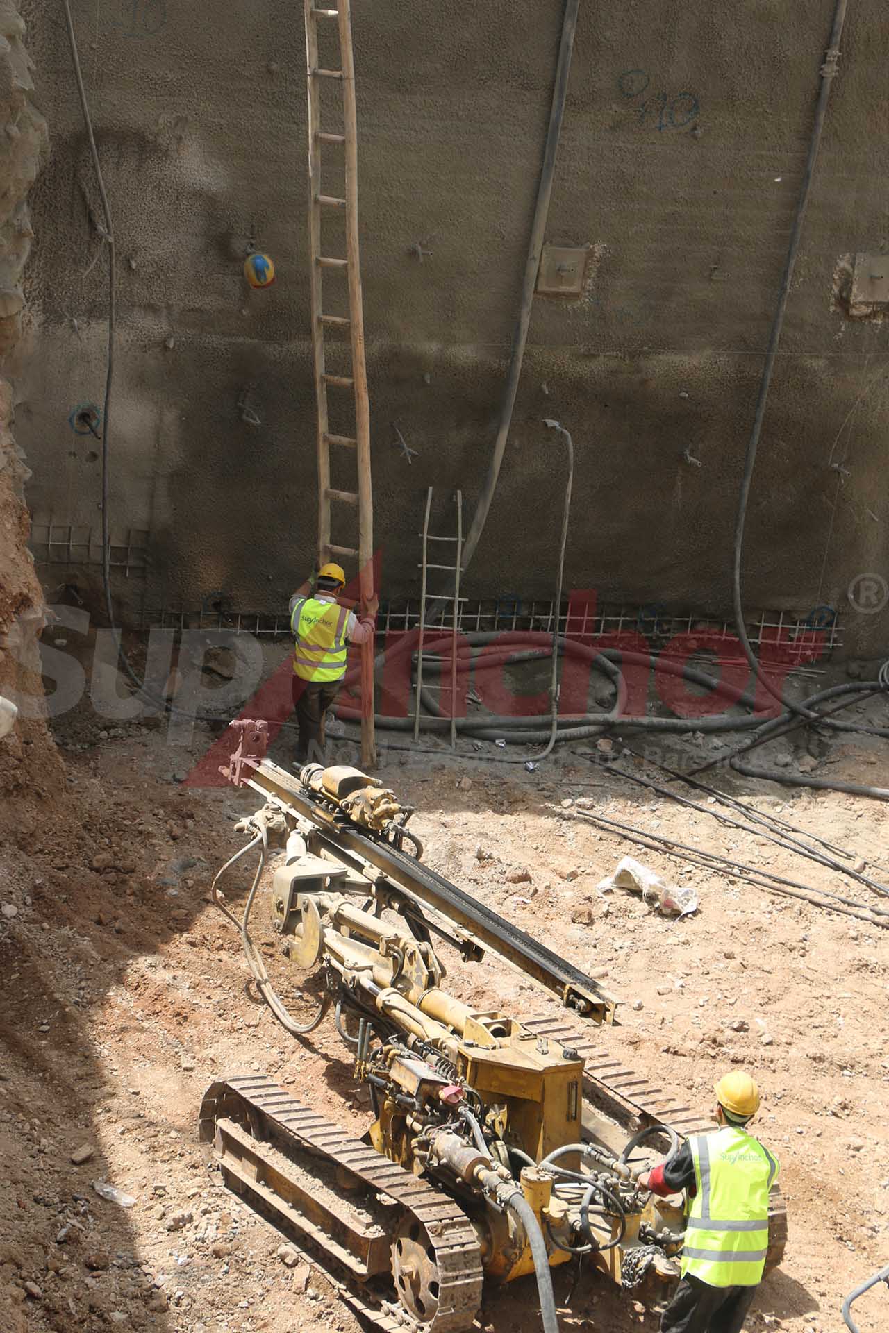 Construction site using SupAnchor self drilling anchor system