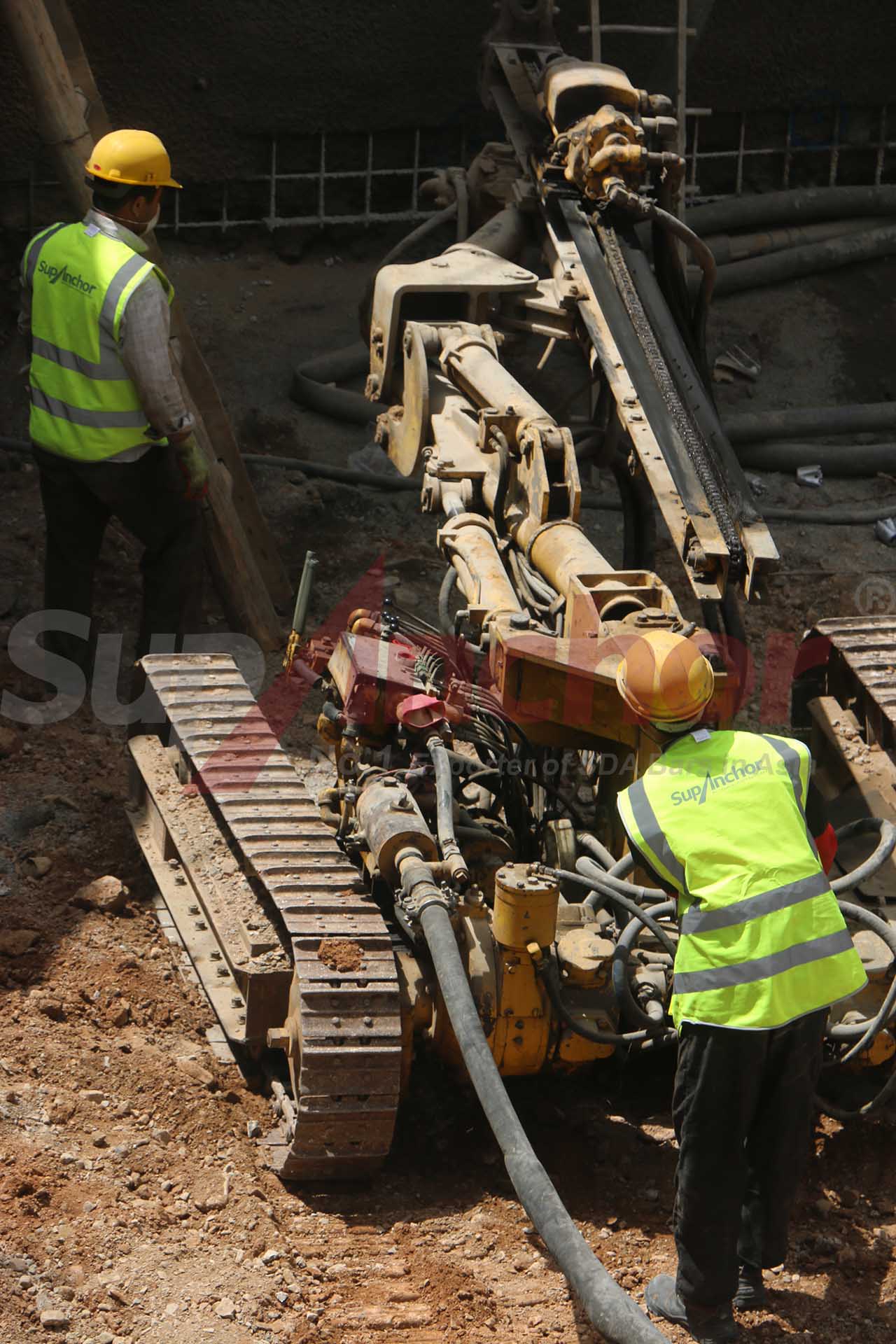 Construction site using SupAnchor self drilling anchor system