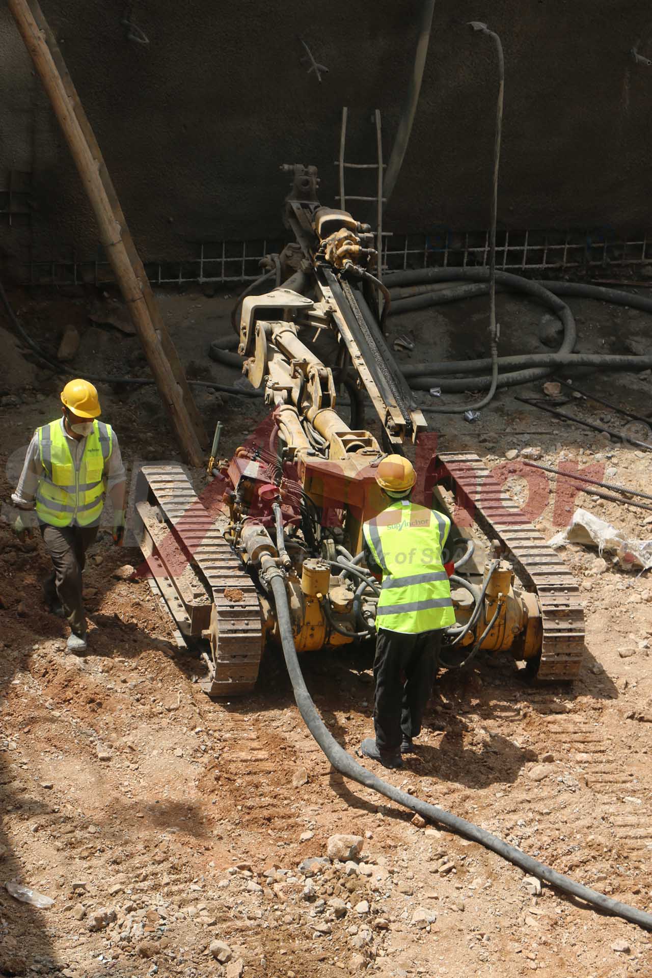 Construction site using SupAnchor self drilling anchor system