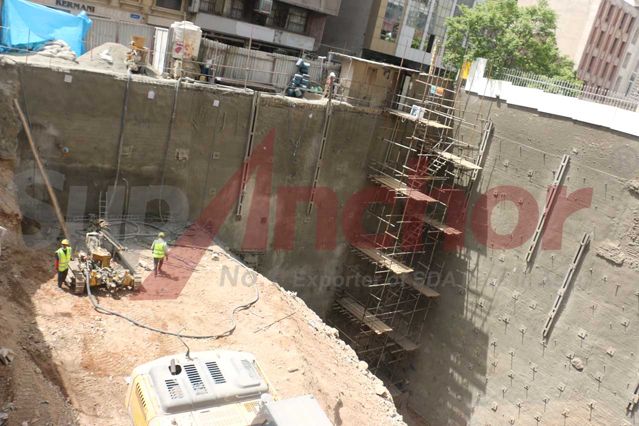 Construction site using SupAnchor self drilling anchor system