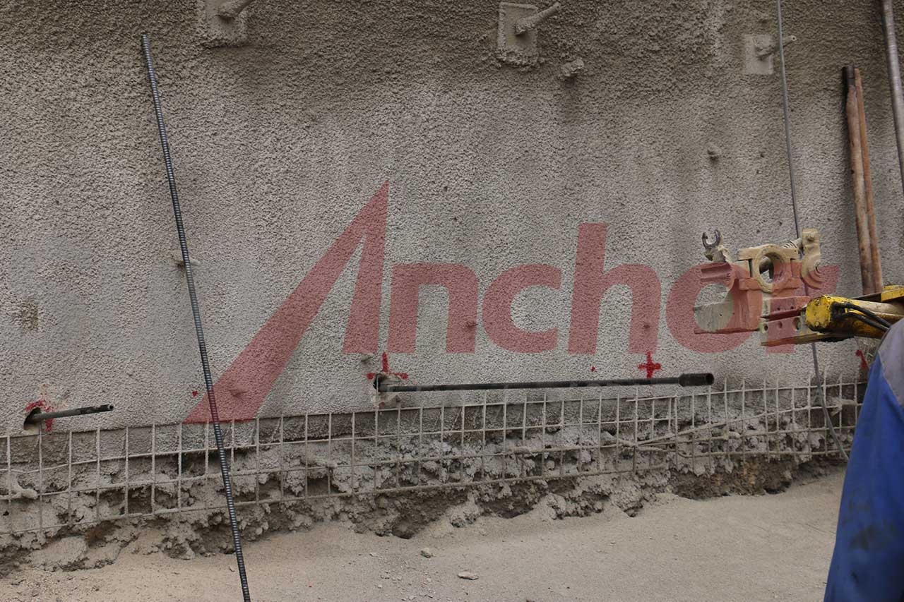 Construction site using SupAnchor self drilling anchor system
