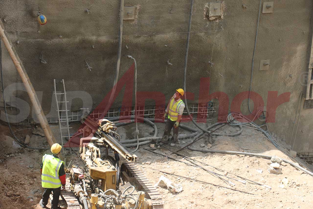 Construction site using SupAnchor self drilling anchor system