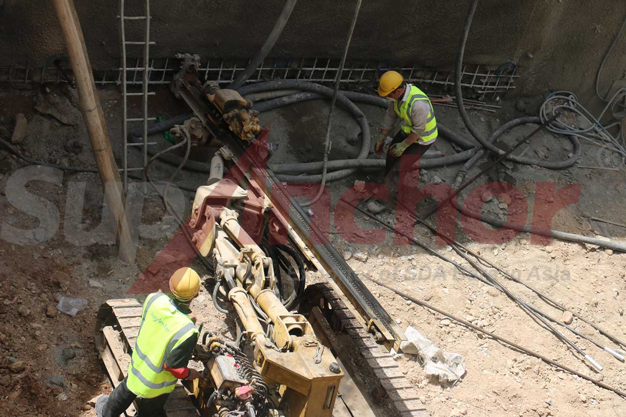 Construction site using SupAnchor self drilling anchor system