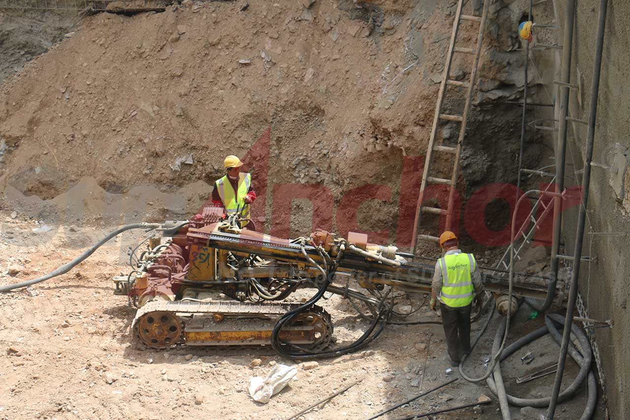 Construction site using SupAnchor self drilling anchor system