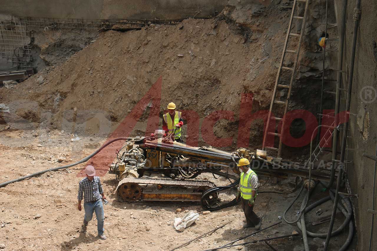 Construction site using SupAnchor self drilling anchor system