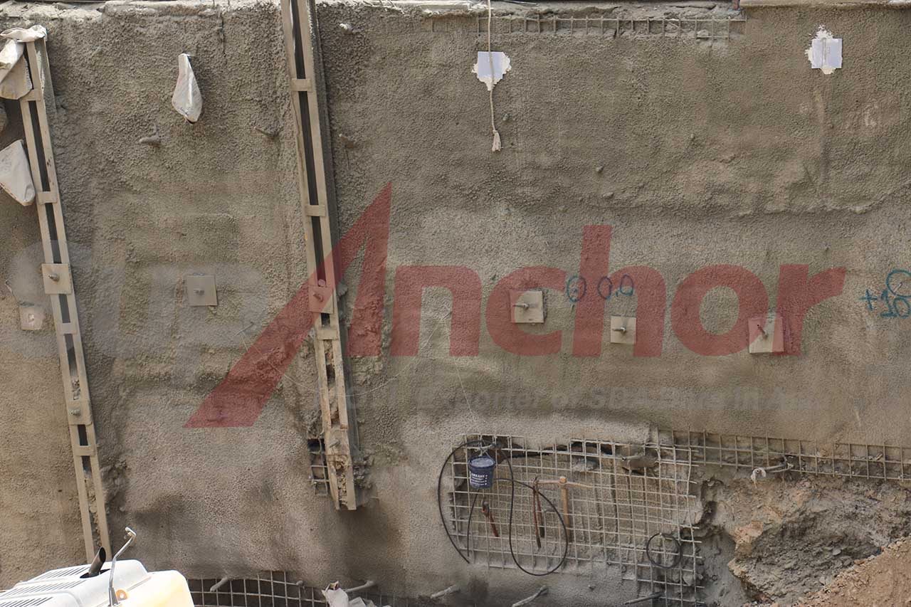 Construction site using SupAnchor self drilling anchor system