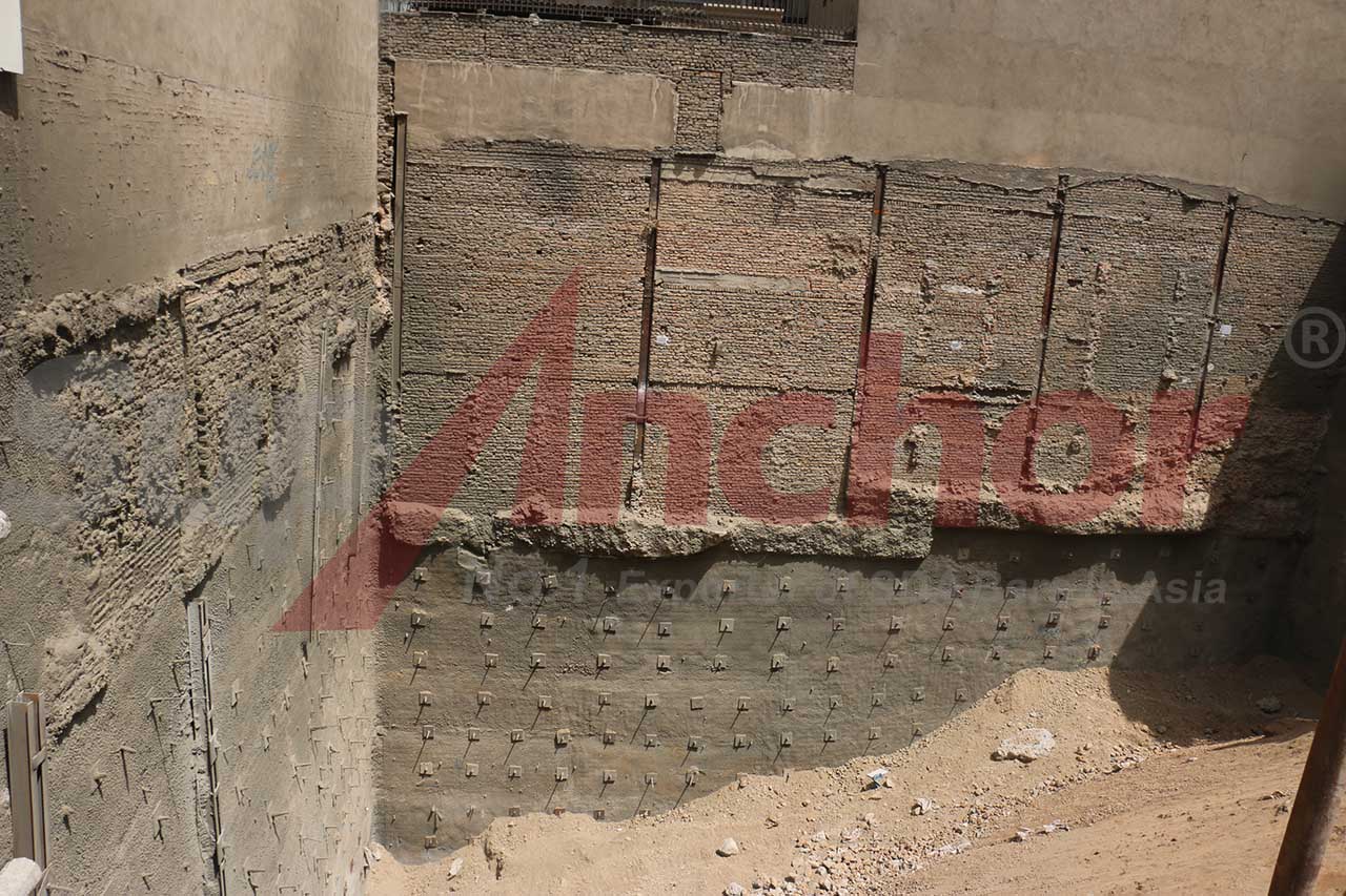 Construction site using SupAnchor self drilling anchor system