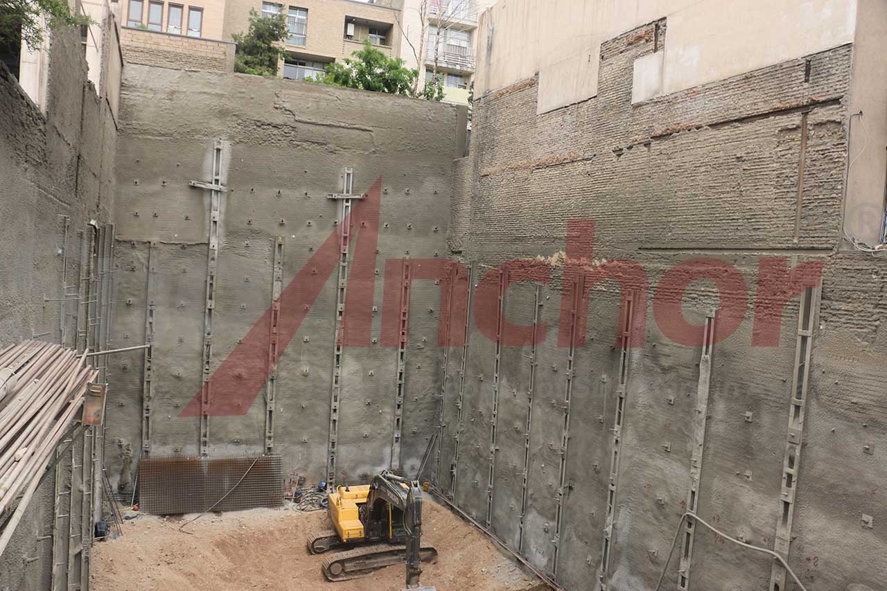 Construction site using SupAnchor self drilling anchor system
