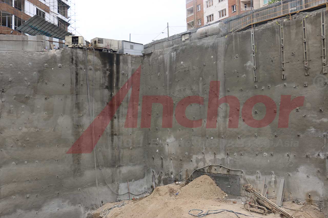 Construction site using SupAnchor self drilling anchor system
