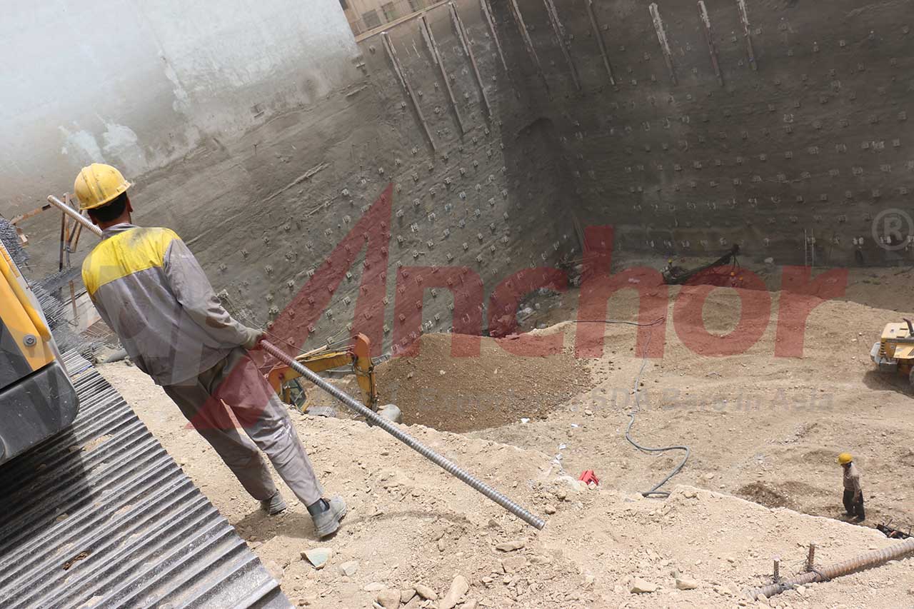 Construction site using SupAnchor self drilling anchor system