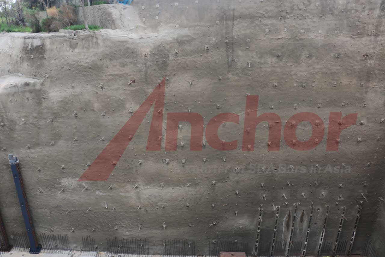 Construction site using SupAnchor self drilling anchor system