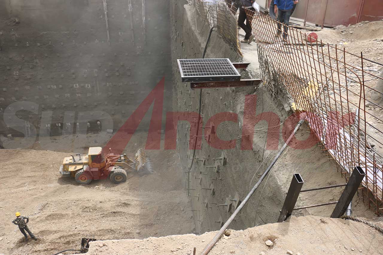 Construction site using SupAnchor self drilling anchor system