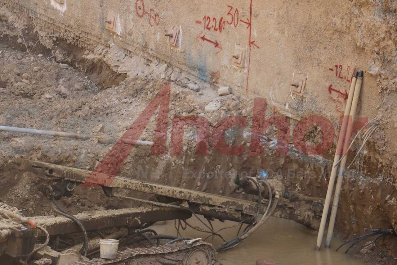 Construction site using SupAnchor self drilling anchor system