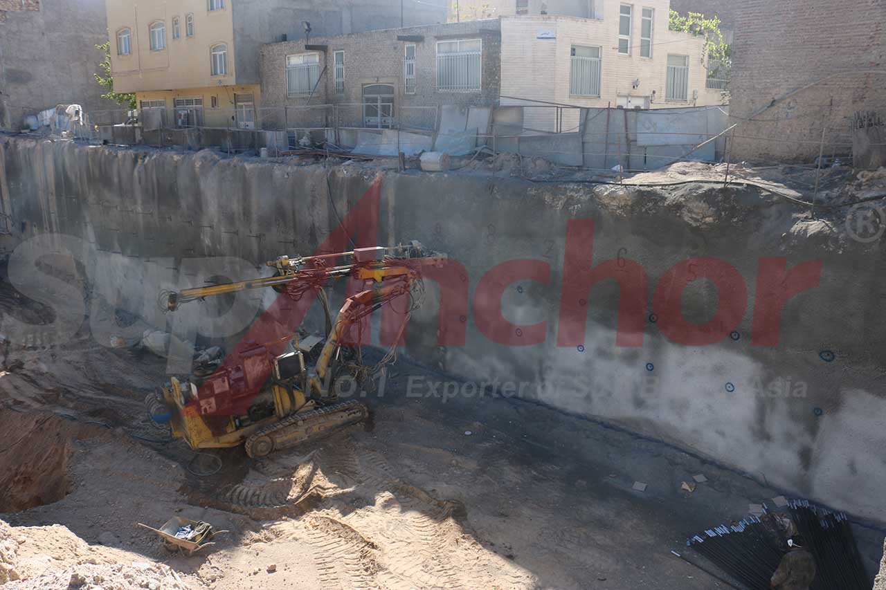 Construction site using SupAnchor self drilling anchor system