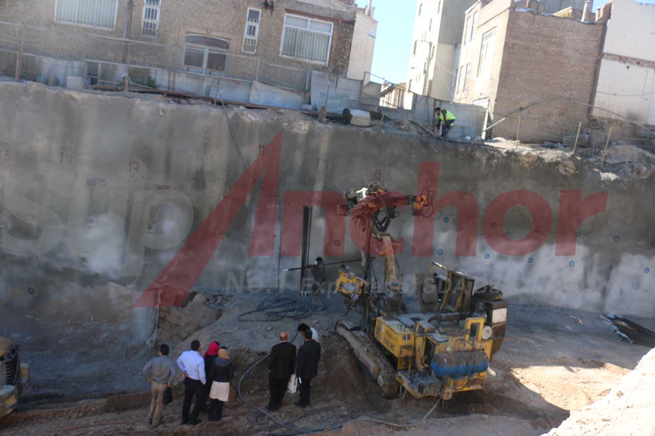 Construction site using SupAnchor self drilling anchor system