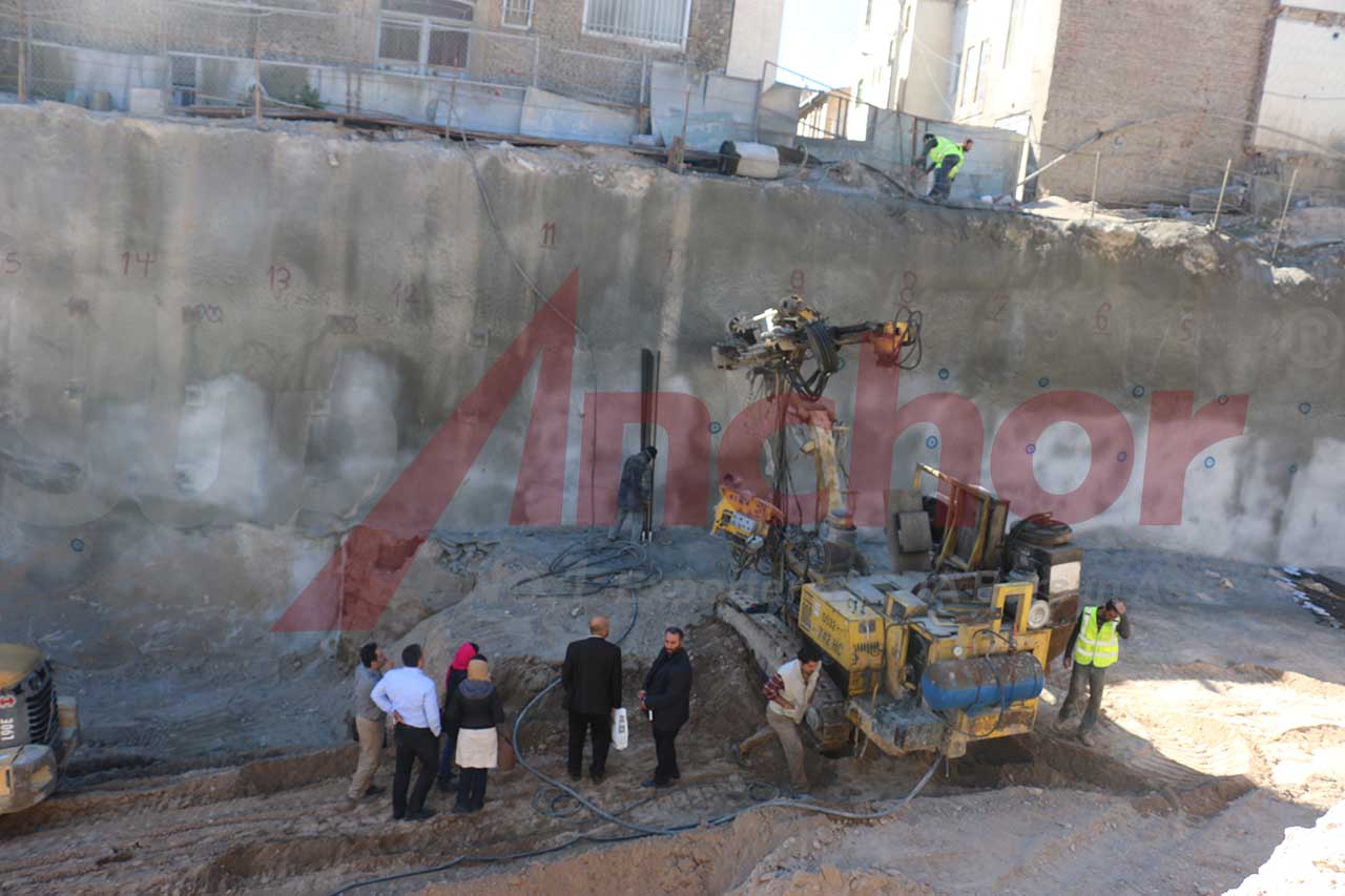 Construction site using SupAnchor self drilling anchor system