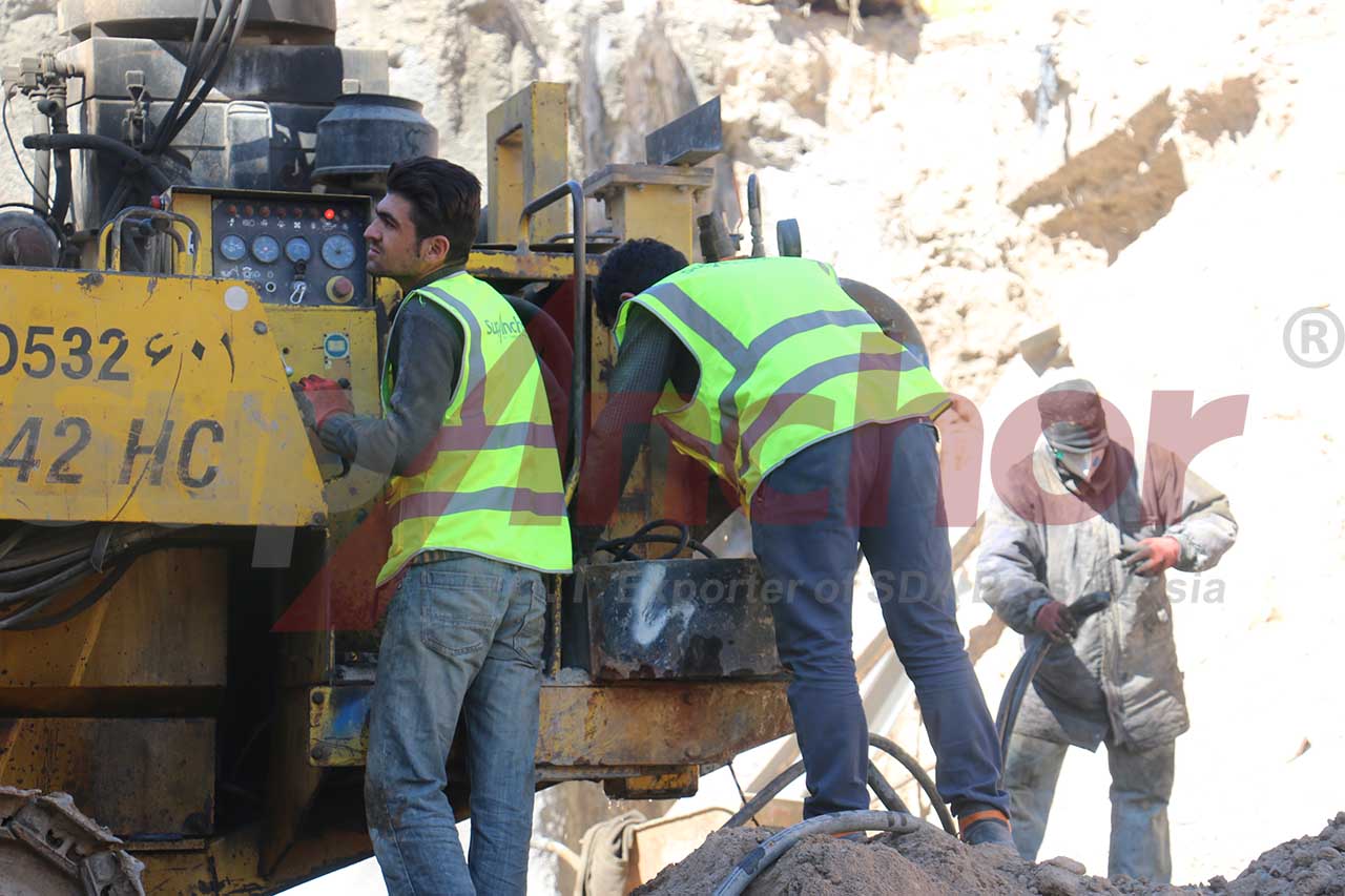 Construction site using SupAnchor self drilling anchor system