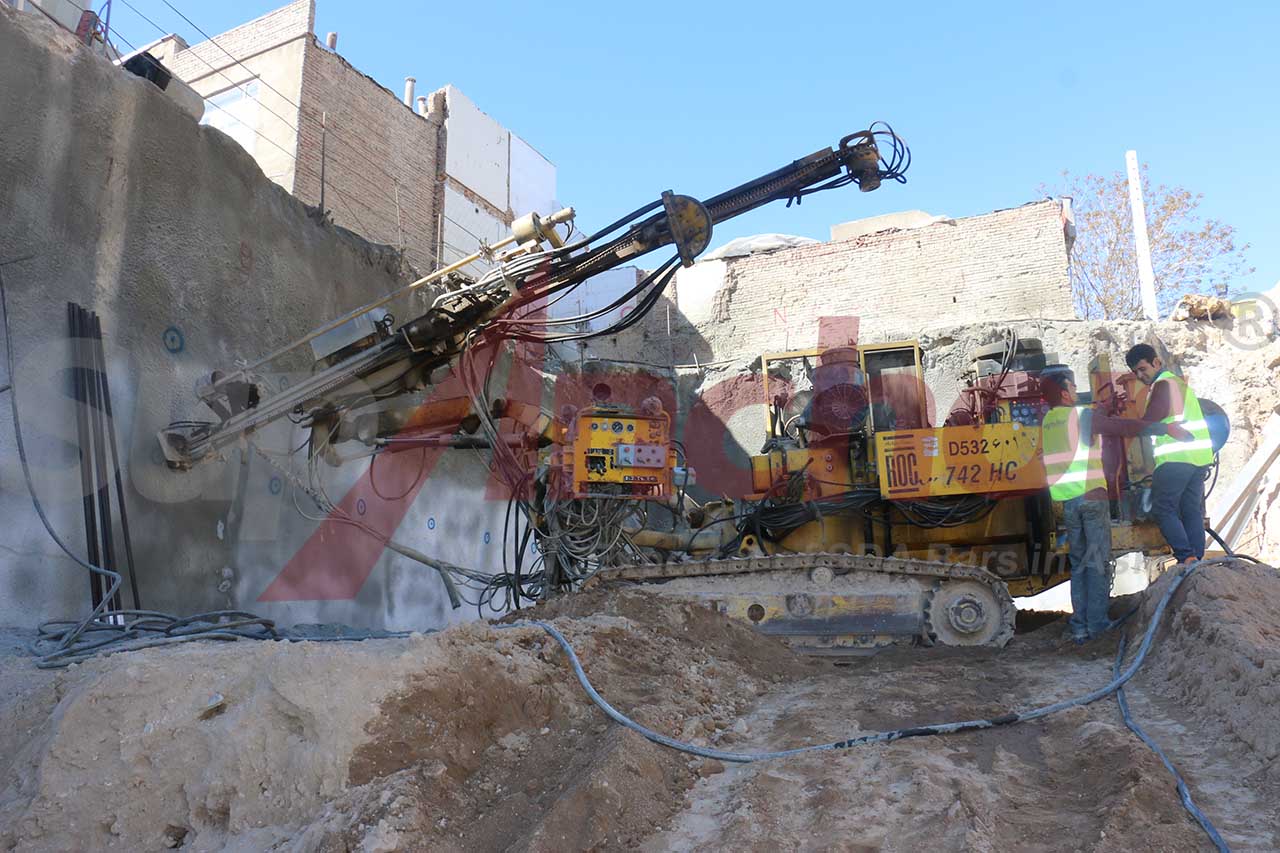 Construction site using SupAnchor self drilling anchor system