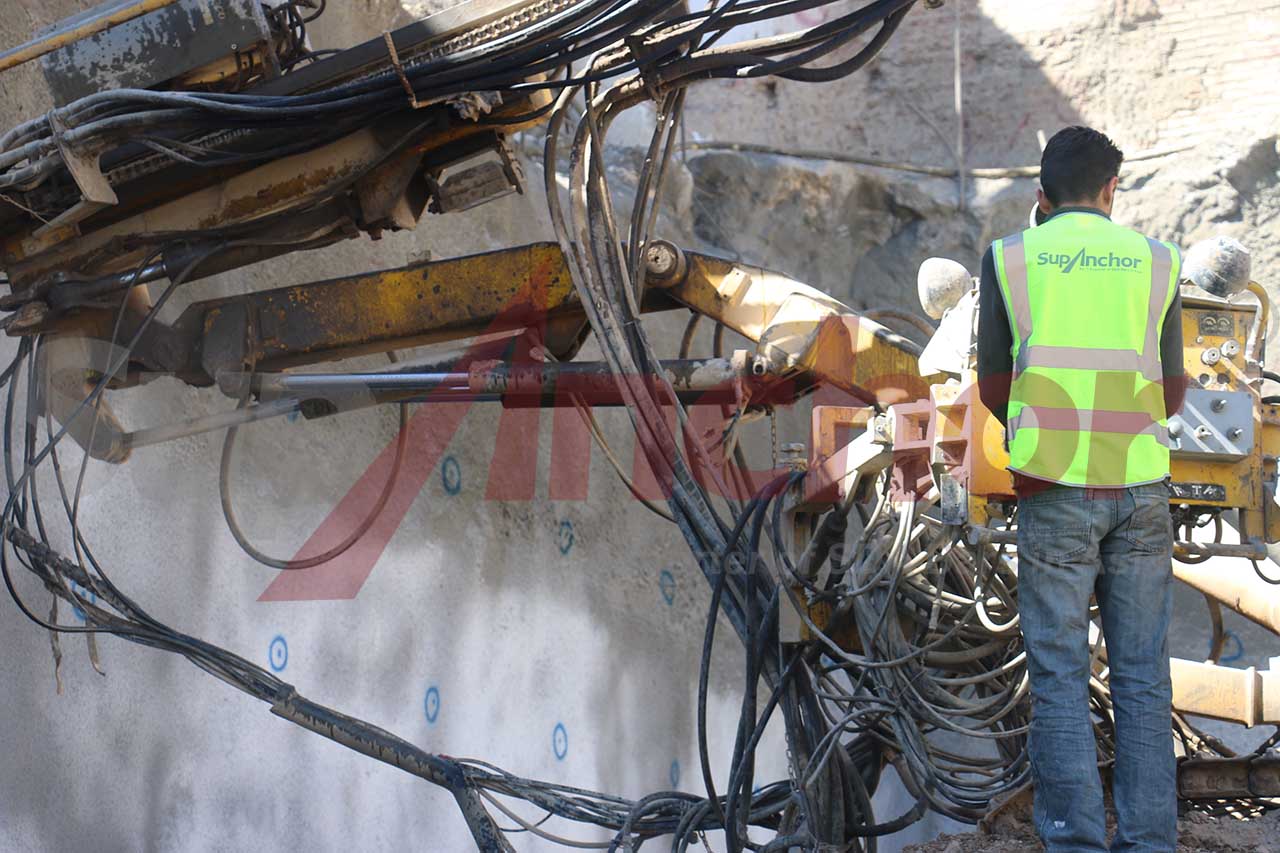 Construction site using SupAnchor self drilling anchor system