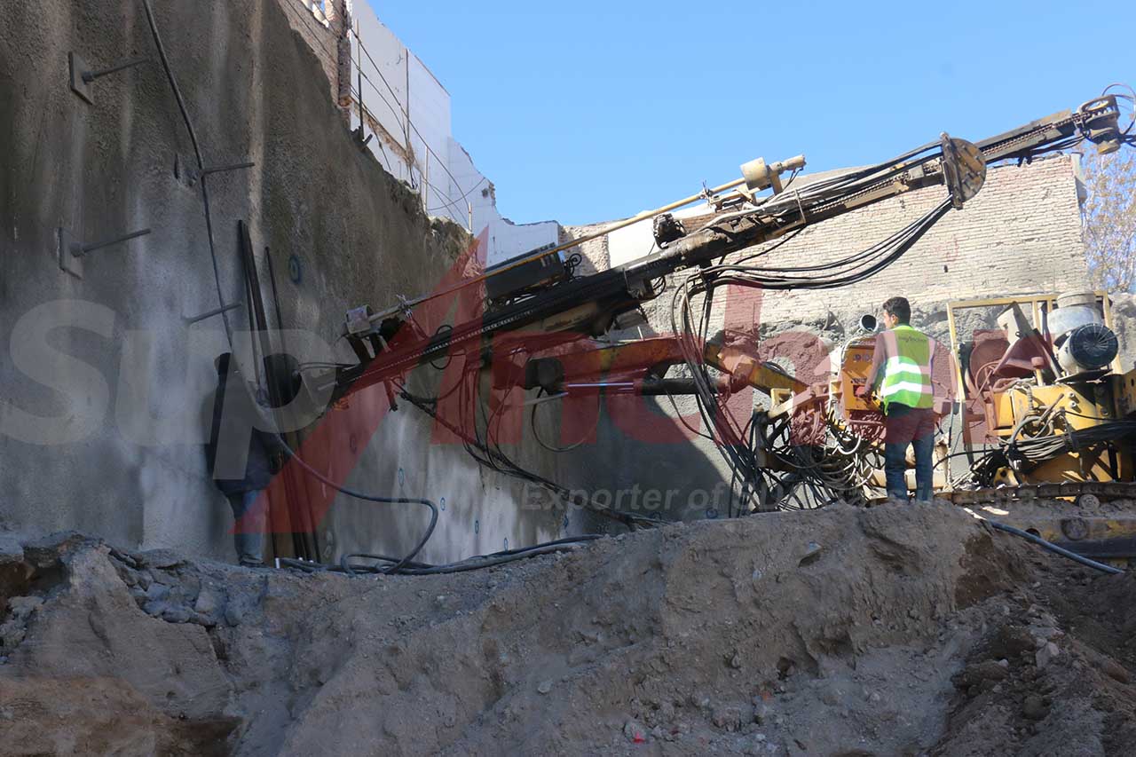 Construction site using SupAnchor self drilling anchor system