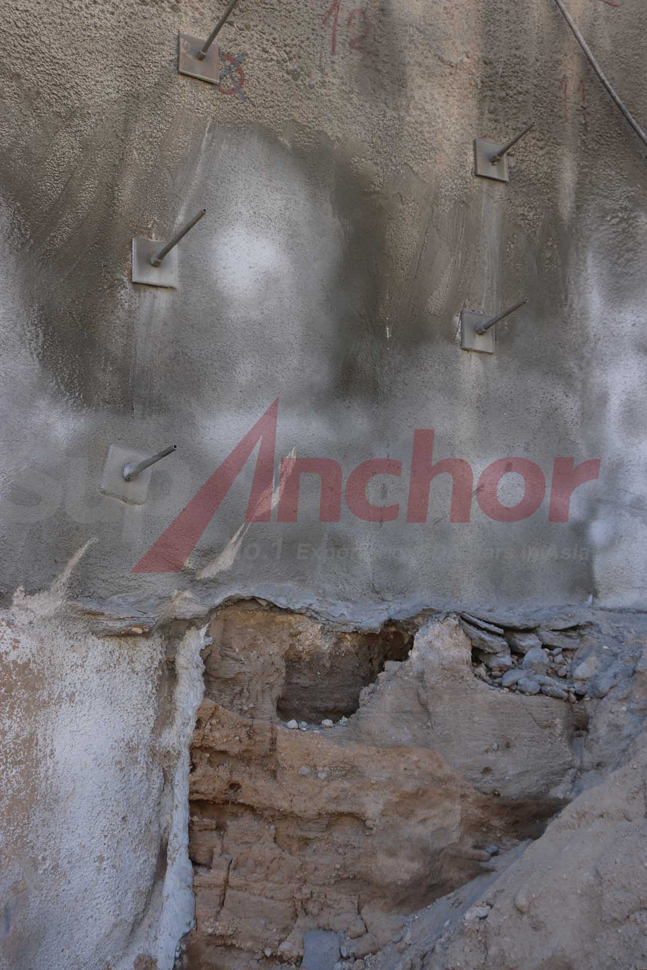 Construction site using SupAnchor self drilling anchor system