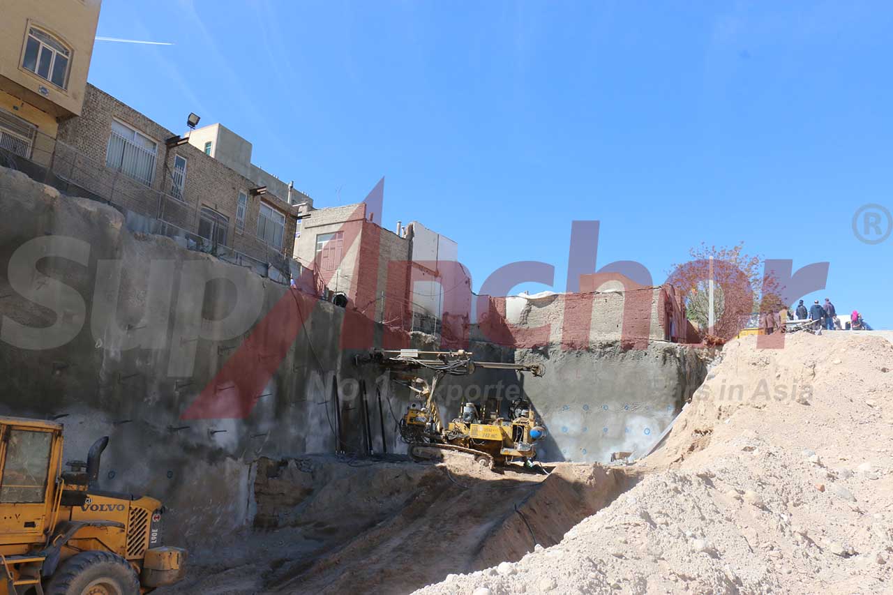 Construction site using SupAnchor self drilling anchor system