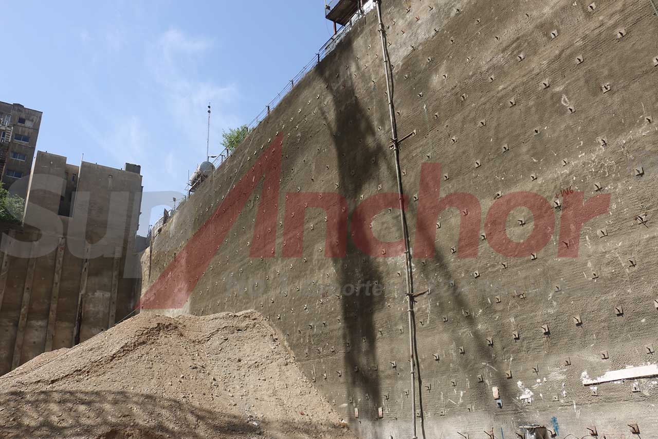 Construction site using SupAnchor self drilling anchor system