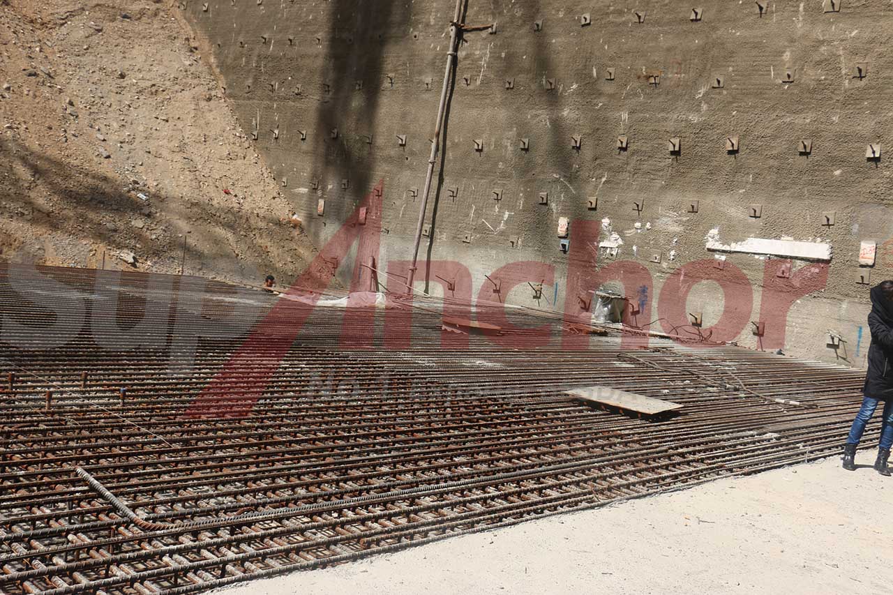 Construction site using SupAnchor self drilling anchor system