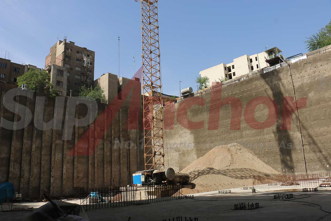Construction site using SupAnchor self drilling anchor system
