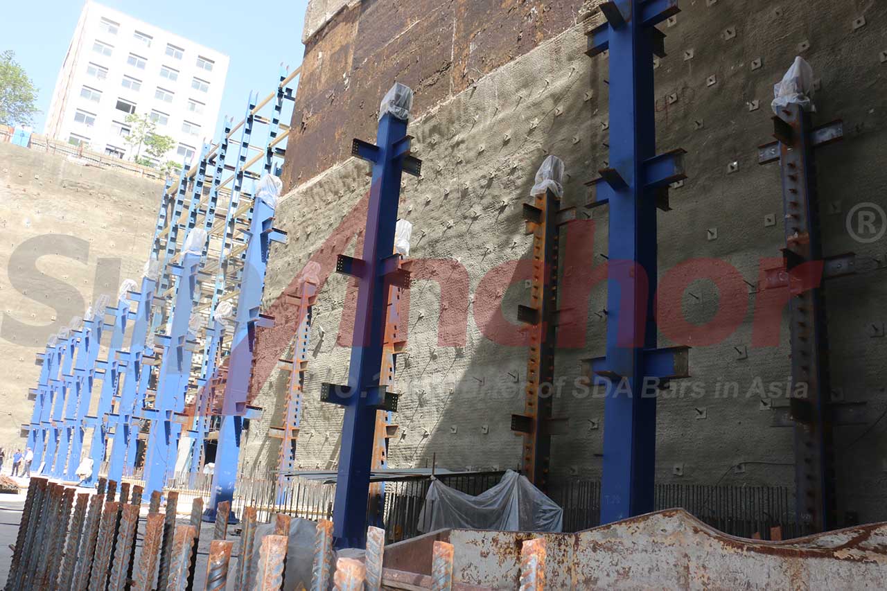 Construction site using SupAnchor self drilling anchor system