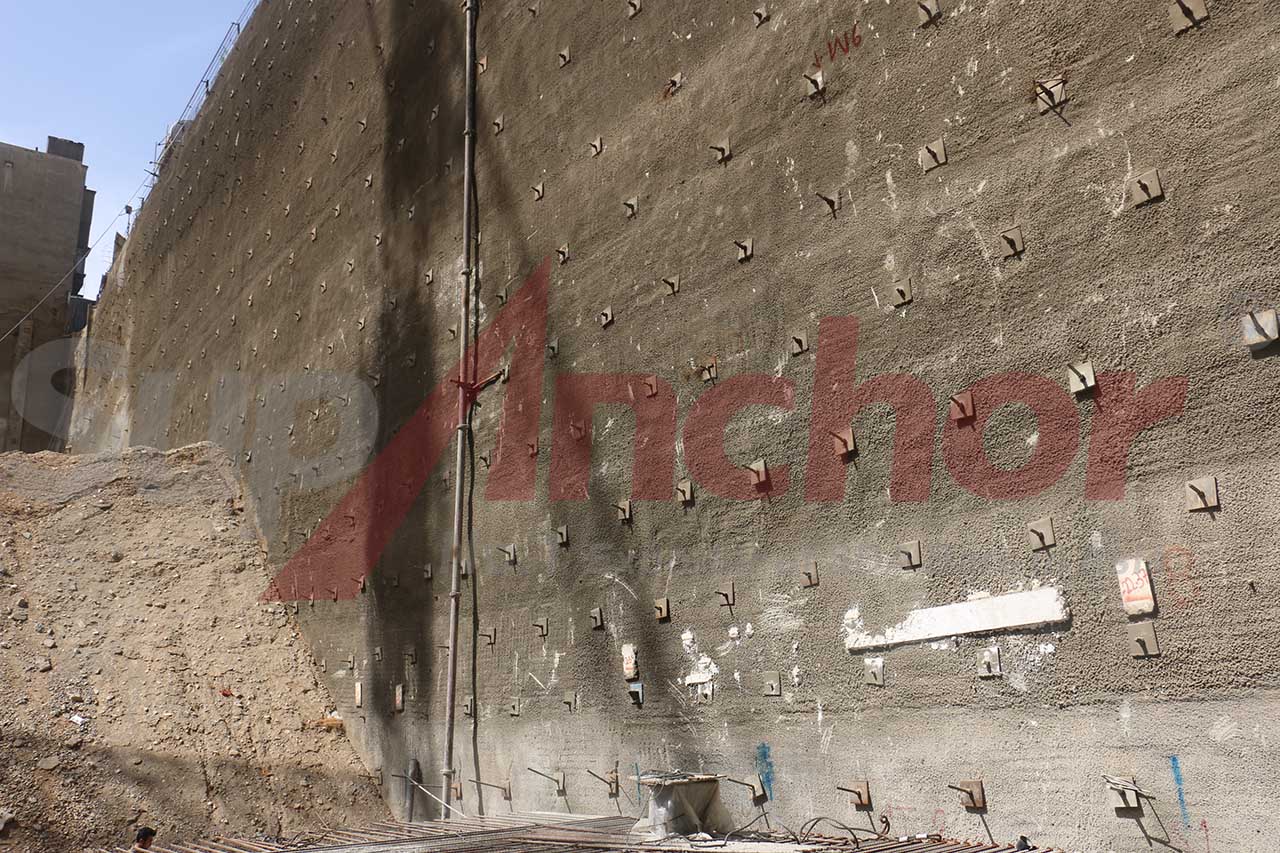 Construction site using SupAnchor self drilling anchor system