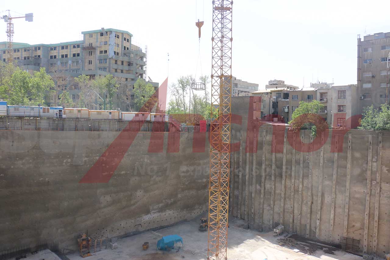 Construction site using SupAnchor self drilling anchor system