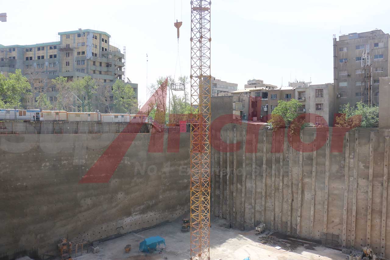 Construction site using SupAnchor self drilling anchor system
