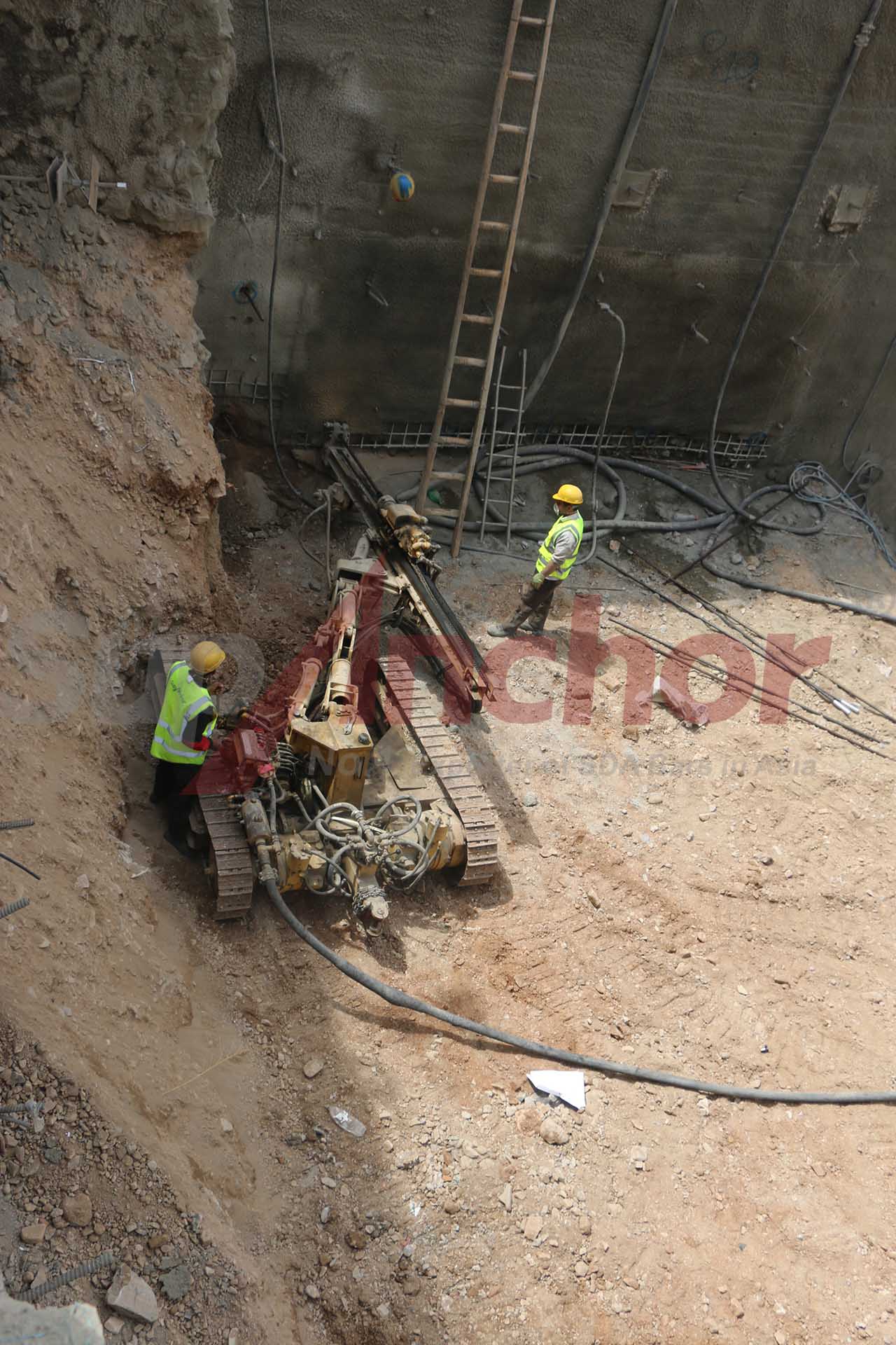 Construction site using SupAnchor self drilling anchor system